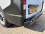 Renault Trafic 1.6 dCi L1H1 2x Schuifdeur Kastinrichting Airco Cruise controle Kastinrichting 3-Persoons Telefoonverbinding Parkeersensoren achter Sitebars 1e eigenaar Euro 6 Dealer onderhouden
