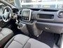 Renault Trafic 1.6 dCi L1H1 2x Schuifdeur Kastinrichting Airco Cruise controle Kastinrichting 3-Persoons Telefoonverbinding Parkeersensoren achter Sitebars 1e eigenaar Euro 6 Dealer onderhouden