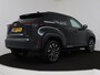Toyota Yaris Cross 1.5 Hybrid 115 First Edition | Apple CarPlay / Android Auto (Navigatie) | Parkeersensoren | Stuur en Stoelverwarming | MvO Rotterdam N