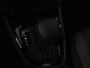 Toyota Yaris Cross 1.5 Hybrid 115 First Edition | Apple CarPlay / Android Auto (Navigatie) | Parkeersensoren | Stuur en Stoelverwarming | MvO Rotterdam N