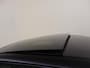 Mercedes-Benz C-klasse 300 e AMG Line Panorama Dak / Nightpakket / Sfeerverlichting / Semi-elektrische stoelen / 360 Camera / Stoelverwarming /