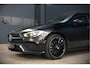 Mercedes-Benz CLA Shooting Brake 250 e AMG Line | Panoramadak | Stoelverwarming | Cruise Control | Camera | Apple Carplay | Ambiance Verlichting | Night Pakket | Keyless | Dealer Onderhouden | Dodehoekdetectie