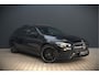 Mercedes-Benz CLA Shooting Brake 250 e AMG Line | Panoramadak | Stoelverwarming | Cruise Control | Camera | Apple Carplay | Ambiance Verlichting | Night Pakket | Keyless | Dealer Onderhouden | Dodehoekdetectie