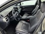 Toyota C-HR 2.0 Hybrid Executive | LM velgen | Navigatie | Stoelverwarming |