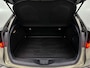 Toyota C-HR 2.0 Hybrid Executive | LM velgen | Navigatie | Stoelverwarming |