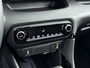 Toyota Yaris 1.5 Hybrid 115 Dynamic | Comfort Pack | Dodehoek sensoren | Stuur- en stoelverwarming | Binnen 14-5