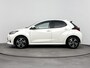 Toyota Yaris 1.5 Hybrid 115 Dynamic | Comfort Pack | Dodehoek sensoren | Stuur- en stoelverwarming | Binnen 14-5