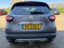 Renault Captur 0.9 TCe Intens met parkeersensoren en trekhaak en navigatie en bluetooth telefoon en airco en cruise controle