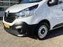 Renault Trafic 1.6 dCi L1H1 122pk Airco Cruise control Kastinrichting Trekhaak 2000kg trekgewicht Bluetooth telefoon voorbereiding Schuifdeur 2-Persoons 1e eigenaar Euro 6