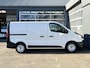 Renault Trafic 1.6 dCi L1H1 122pk Airco Cruise control Kastinrichting Trekhaak 2000kg trekgewicht Bluetooth telefoon voorbereiding Schuifdeur 2-Persoons 1e eigenaar Euro 6
