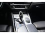 BMW 5-Serie Touring 530i High Executive M-sportpakket, Stoelverwarming, DAB Driving Assistent Plus, Parkeerhulpsysteem, hoogglans, DAB, Uitgebreid spiegelpakket, Sportstoelen, BMW Live Cockpit, etc.
