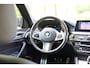 BMW 5-Serie Touring 530i High Executive M-sportpakket, Stoelverwarming, DAB Driving Assistent Plus, Parkeerhulpsysteem, hoogglans, DAB, Uitgebreid spiegelpakket, Sportstoelen, BMW Live Cockpit, etc.