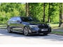 BMW 5-Serie Touring 530i High Executive M-sportpakket, Stoelverwarming, DAB Driving Assistent Plus, Parkeerhulpsysteem, hoogglans, DAB, Uitgebreid spiegelpakket, Sportstoelen, BMW Live Cockpit, etc.