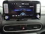 Hyundai Kona Electric EV Premium 64 kWh LEDER-SCHUIFDAK-1e EIG Headup,Carplay,premium audio draadloze telefoonlader, ESP, privacy glas, HUD, hil hold, keyless entr ,stoel vent, stuur verwarmd