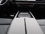 Volkswagen ID.7 Tourer Pro Business 77 kWh 286 PK | 360 Graden Camera | Harman Kardon | Ergo-Active Voorstoelen | 20'' Montreal Velgen | Dodehoeksensoren | Stoelverwarming Voor + Achter | Driving Profiles |