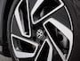 Volkswagen ID.7 Tourer Pro Business 77 kWh 286 PK | 360 Graden Camera | Harman Kardon | Ergo-Active Voorstoelen | 20'' Montreal Velgen | Dodehoeksensoren | Stoelverwarming Voor + Achter | Driving Profiles |