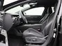 Volkswagen ID.7 Tourer Pro Business 77 kWh 286 PK | 360 Graden Camera | Harman Kardon | Ergo-Active Voorstoelen | 20'' Montreal Velgen | Dodehoeksensoren | Stoelverwarming Voor + Achter | Driving Profiles |