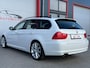 BMW 3-Serie Touring 318i Executive CLIMA/PDC/CRUISE/NAP