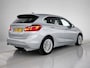 BMW 2-Serie Active Tourer 218i High Executive Automaat (PANORAMADAK, STOELVERWARMING, HEAD-UP, CAMERA, DEALER ONDERHOUDEN)