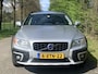 Volvo XC70 D4 181PK Geartronic Momentum, Schuifdak, Xenon, Standkachel, Bluetooth, Trekhaak, Navigatie, Leder.