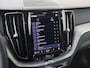Volvo XC60 T8 AWD Ultra Black Edition | Luchtvering | Trekhaak | 360° |