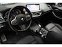 BMW X4 xDrive20i M-Sport HUD Leer Navi Camera ACC Laserlight Elektr. Achterklep Elektr. trekhaak Climate (3-zone) PDC LM velgen Fabrieksgarantie!