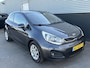Kia Rio 1.2 CVVT Plus Pack Airco, volledig dealeronderhouden, Elk. inklapbare spiegels, Automatische verlichting, Metallic lak, Centrale deurvergrendeling