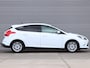 Ford Focus 1.0 EcoBoost Titanium *Navigatie*Parkeersens.*Trekhaak*