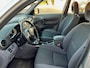 Toyota RAV4 2.0-16V VVT-i Sol zeer nette in Nederland nieuw geleverde Youngtimer voor de liefhebber!