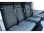 Volkswagen Transporter | 2023 | DSG 150 pk | L2 | Trekhaak | 18" | Highline | Navigatie | Multistuur