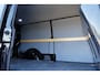 Volkswagen Transporter | 2023 | DSG 150 pk | L2 | Trekhaak | 18" | Highline | Navigatie | Multistuur
