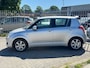 Suzuki Swift 1.5 Exclusive SPORT 5 deurs 102PK! NL AUTO NAP! Airco l Key less l LMV l MTF-stuur! 2e eigenaar l TOPSTAAT!