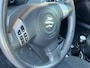 Suzuki Swift 1.5 Exclusive SPORT 5 deurs 102PK! NL AUTO NAP! Airco l Key less l LMV l MTF-stuur! 2e eigenaar l TOPSTAAT!