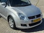 Suzuki Swift 1.5 Exclusive SPORT 5 deurs 102PK! NL AUTO NAP! Airco l Key less l LMV l MTF-stuur! 2e eigenaar l TOPSTAAT!