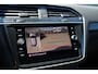 Volkswagen Tiguan Allspace 1.5 TSI R-Line Highline Alcantara Panoramadak Elektr.-Trekhaak Virtual-Cockpit