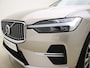 Volvo XC60 T6 350pk AWD Core Bright / Panoramadak / Pilot Assist / Stoel/- en stuurverwarming / Trekhaak / H&K audio / Lederen bekleding /