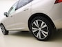 Volvo XC60 T6 350pk AWD Core Bright / Panoramadak / Pilot Assist / Stoel/- en stuurverwarming / Trekhaak / H&K audio / Lederen bekleding /