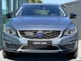 Volvo V60 Cross Country 2.0 T5 Nordic+ Automaat, Leder, Trekhaak met afneembare kogel, 18 inch wielen, Climate control, Stoelverwarming, Parkeerverwarming met timer, Verwarmde voorruit