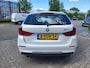 BMW X1 SDrive20i High Executive | AUTOMAAT | 1e eigenaar | Met o.a. climate, cruise control, panoramadak en navigatie!