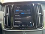 Volvo V90 T6 Plug-in hybrid AWD Ultra Dark / 360 Camera / Head-Up / Schuif/kanteldak / Trekhaak / Blis /