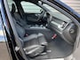 Volvo XC60 T6 Plug-in hybrid AWD Plus Black Edition / Uit voorraad leverbaar / Luchtvering / 360 Camera / 21" Velgen