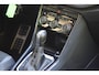 Volkswagen T-Roc 1.5 TSI Sport Bus. R DSG 3x R-line met Virt/Cam/Na