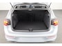 Volkswagen Golf Oranje Edition 1.5 TSI 85 kW / 116 pk Hatchback 6 versn. Hand | Apple Carplay & Android Auto| Camera | Stoel & Stuurverwarming | Led |