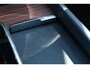 Volvo XC60 2.0 T8 Plug-in hybrid AWD Ultimate Dark | Massage & Ventilatiestoelen | Head-up display | Luchtvering | 22" Velgen |
