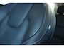 Volvo XC60 2.0 T8 Plug-in hybrid AWD Ultimate Dark | Massage & Ventilatiestoelen | Head-up display | Luchtvering | 22" Velgen |