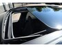 Volvo XC60 2.0 T8 Plug-in hybrid AWD Ultimate Dark | Massage & Ventilatiestoelen | Head-up display | Luchtvering | 22" Velgen |