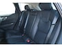 Volvo XC60 2.0 T8 Plug-in hybrid AWD Ultimate Dark | Massage & Ventilatiestoelen | Head-up display | Luchtvering | 22" Velgen |