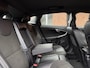 Volvo V40 T4 Business Sport | Cruise Control | Navigatie | Verwarmbare Voorstoelen | Bluetooth Telefonie & Multimedia | Park Assist Achter | Climate Control | LED Koplampen | 17'' Lichtmetalen Velgen