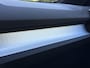 Volvo XC40 B4 Plus Dark | Trekhaak | Verwarmbare Voorstoelen | DAB+ | Apple Carplay | Parkeercamera | Google Maps | Lichtmetalen Velgen | Adaptieve Cruise Control | Bluetooth Telefonie & Multimedia