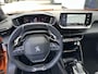 Peugeot 2008 1.2 Turbo 130PK GT | Lage Km stand: 35000 | Automaat | Navigatie | Climate Control | LED Verlichting | Parkeersensoren | Camera | Luxe Uitvoering | Zwart Dak.